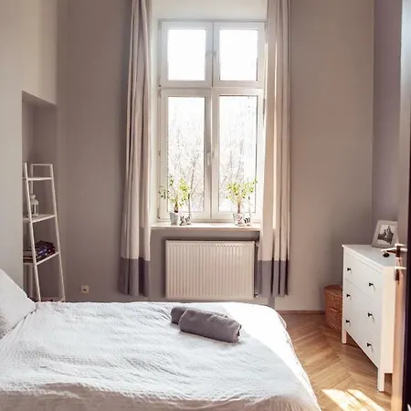 Sunny 63m2 Apt. City Center Apartment